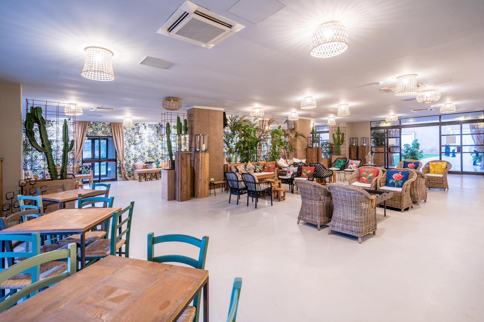 Capo Peloro Hotel (Adults Only) Torre Faro Luaran gambar